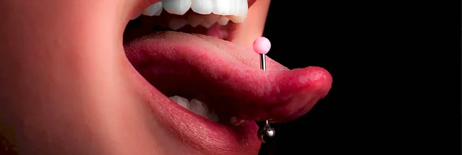 tongue piercing lingua