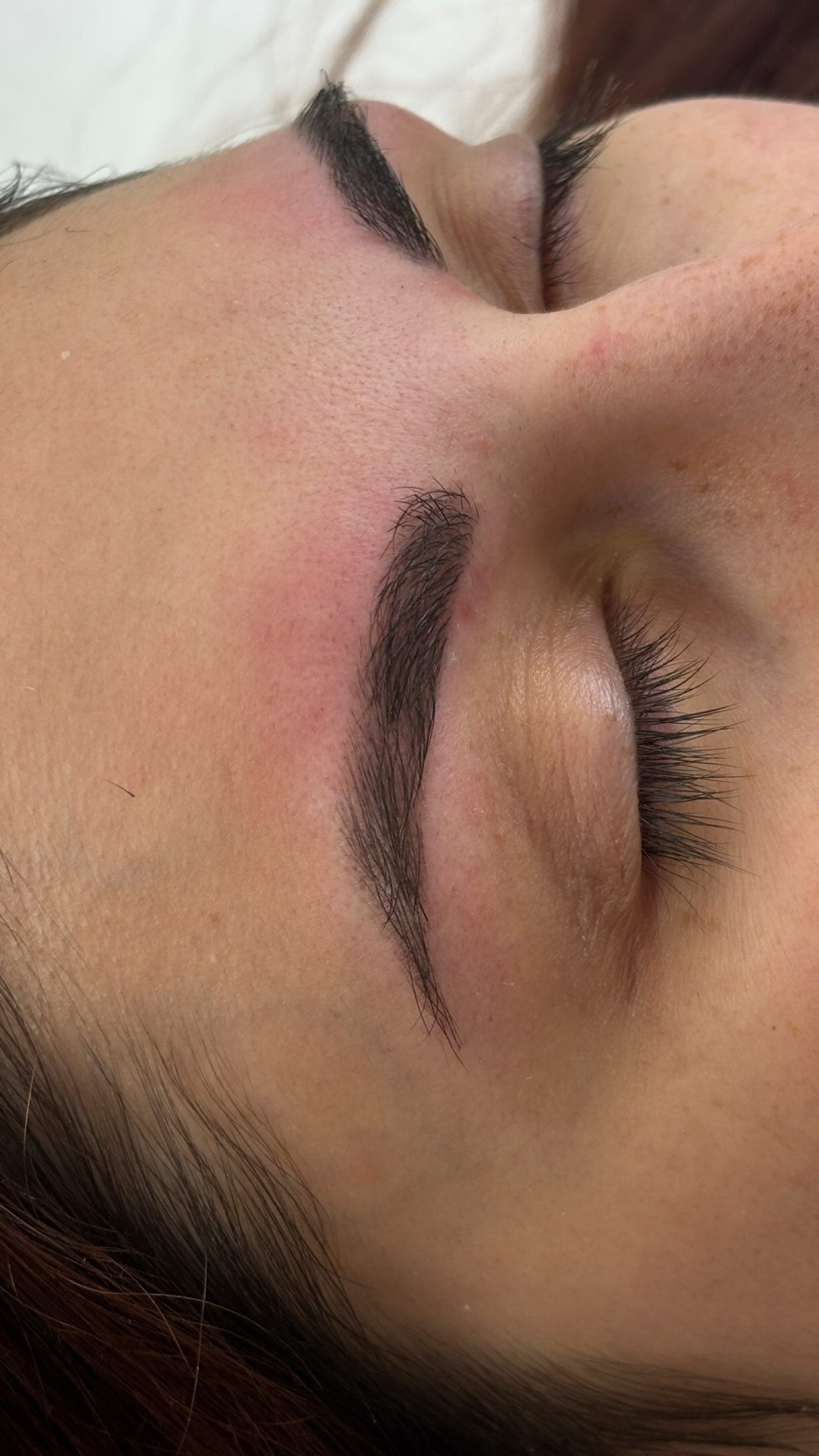 Sopracciglia guarite dopo una sola seduta ✨
Tecnica mista (effetto pelo + sfumatura)!!!

Nessun effetto “tribale”, come spesso si pensa quando noi operatrici consigliamo questa tecnica al posto del microblading.

 [il rossore è causa pinzetta!!]

📍Seveso (MB), Corso Federico Borromeo 28

Per info, consulenze e prenotazioni scrivici in DM o su WhatsApp al 3200454875 💌

#sopracciglia #sfumatura #pelopelo #microblading #pmu