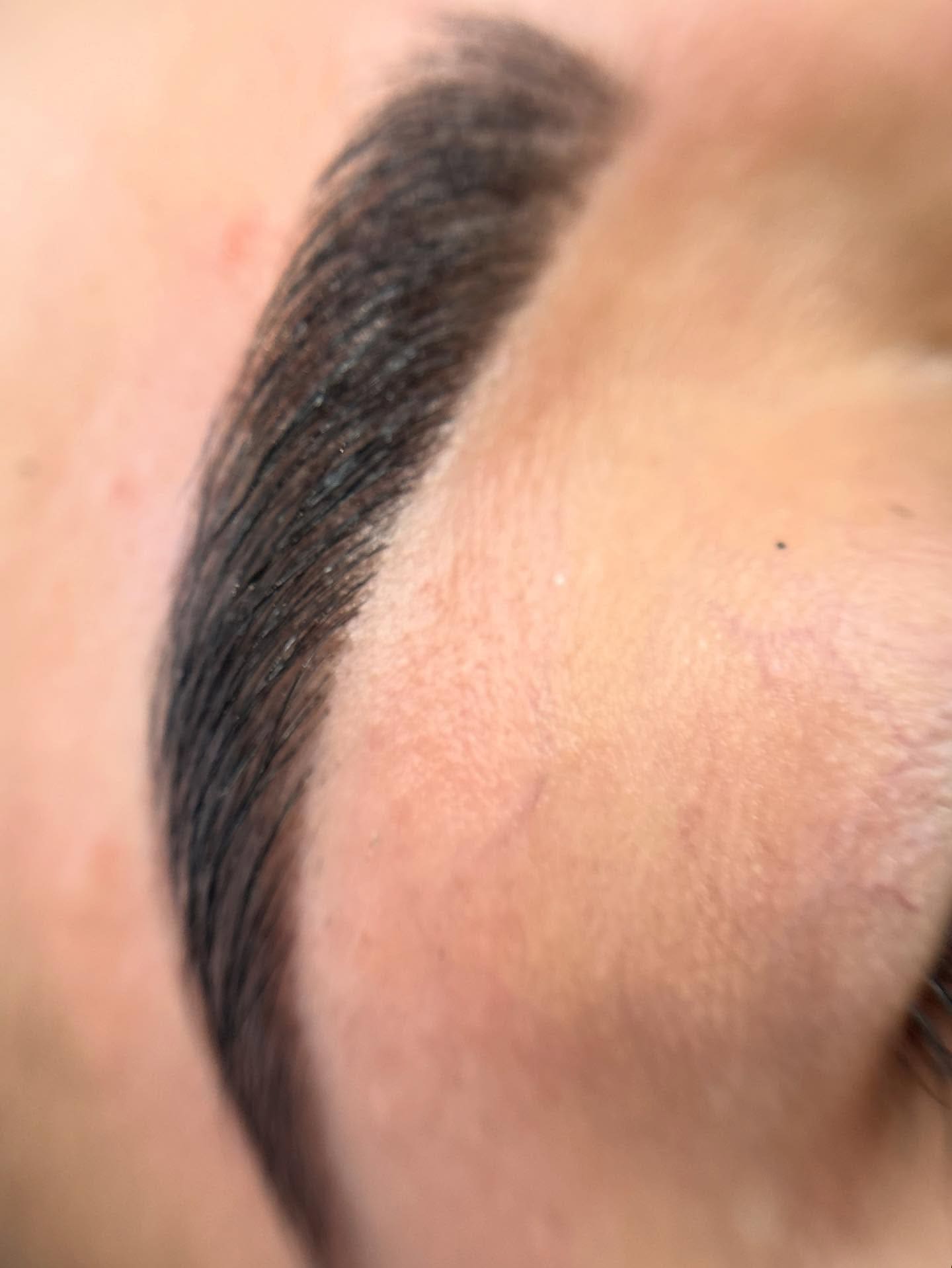 Sopracciglia più piene e definite in modo naturale ✨ 
Con l’henné, effetto ordinato fino a 14 giorni, con la giusta cura!

Per info, consulenze e prenotazioni scrivici in DM o su WhatsApp al 3200454875 💌

#henne #tintasopracciglia #sopracciglia #estetica #seveso