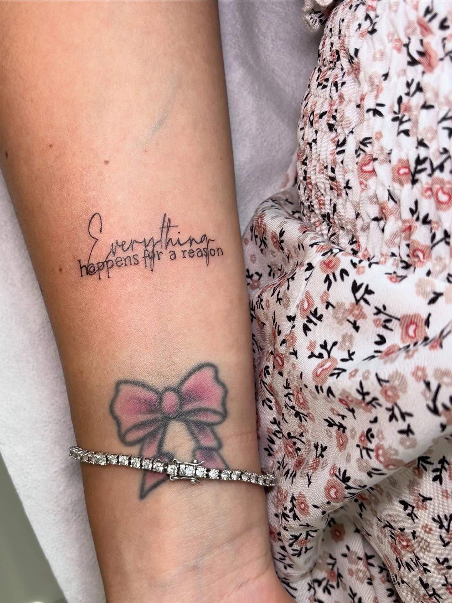 😉😍
💌3200454875 su whatsapp oppure in DM per informazioni, disponibilità e prenotazioni ✨

#tattoo #truccosposa #nailtutorials #piercing #unghieestive #makeuptutorial  #monza #milano #desio #lashmaker #sopracciglia #eyeliner #green #ciglia #frenchnails #pinknails #rednails #sumner #milkynails #trendynails 
#Unghie #nails #nude #unghienude #semipermanente #semigel #gel #unghieingel #ricostruzioneingel #seveso